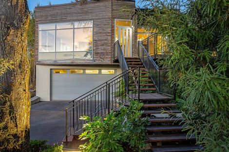 Photo of property in 33a Bowenvale Avenue, Cashmere, Christchurch, 8022