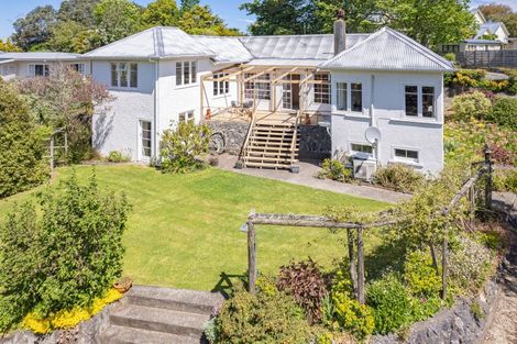 Photo of property in 2 Acton Place, Saint Johns Hill, Whanganui, 4500