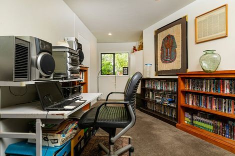 Photo of property in 2/35 Channel View Road, Campbells Bay, Auckland, 0630