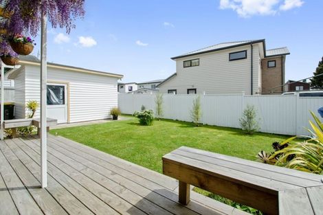 Photo of property in 55 Beach Road, Pahurehure, Papakura, 2113