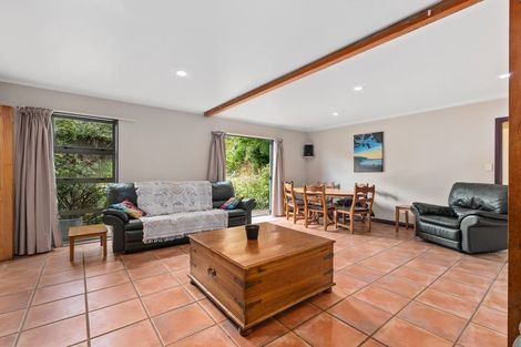 Photo of property in 37 Macloughlin Drive, Te Puke, 3119