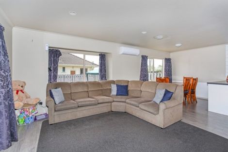 Photo of property in 8b Blair Avenue, Pukekohe, 2120