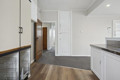 Photo of property in 28 Princes Street, Levin, 5510