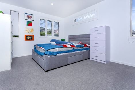 Photo of property in 8 Hornbill Drive, Fairview Heights, Auckland, 0632