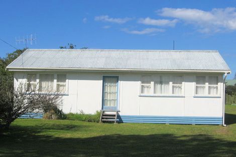 Photo of property in 100 Hauturu Street, Whangamata, 3620