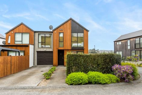Photo of property in 66 Arran Point Parade, Orewa, 0931