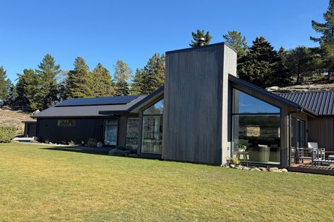 Photo of property in 98 Aronui Road, Bridge Hill, Alexandra, 9320