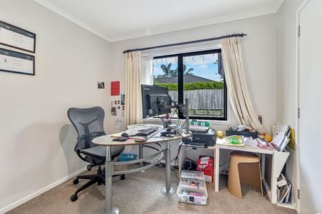 Photo of property in 25c Beatrix Street, Avondale, Auckland, 1026