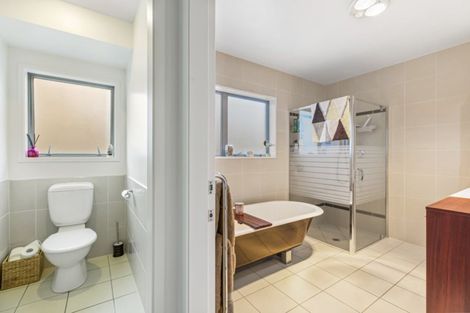 Photo of property in 2 Coral Drive, Papamoa Beach, Papamoa, 3118