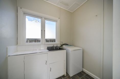 Photo of property in 8a Jensen Street, Hokowhitu, Palmerston North, 4410