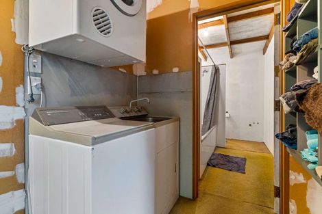 Photo of property in 33 Bank Street, Amberley, 7410