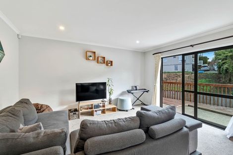 Photo of property in 25c Beatrix Street, Avondale, Auckland, 1026