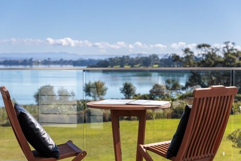 Photo of property in 42 Tahuna Minhinnick Drive, Glenbrook, Waiuku, 2681