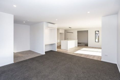 Photo of property in 30 Podocarp Drive, Halswell, 8025