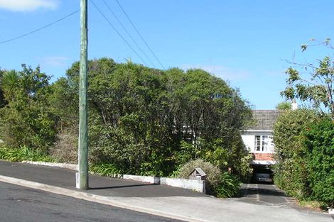 Photo of property in 42 Seaview Avenue, Northcote, Auckland, 0627