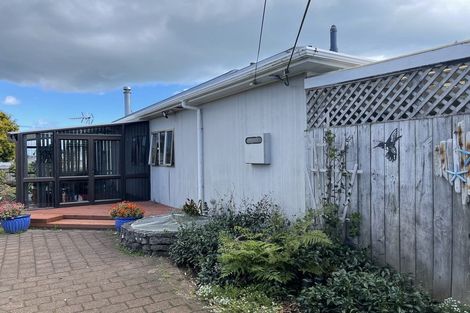 Photo of property in 18 Seymour Street, Waitara, 4320