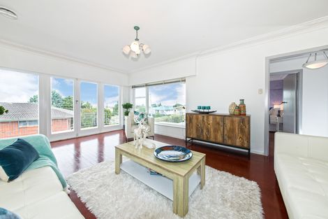 Photo of property in 91 Waimumu Road, Massey, Auckland, 0614