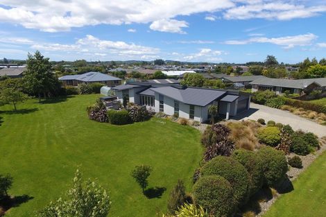 Photo of property in 8 Longwood Drive, Winton, 9720