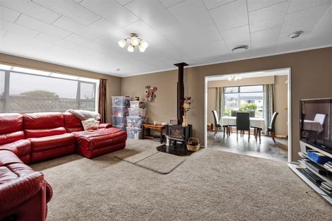 Photo of property in 5 Green Lane, Hawera, 4610