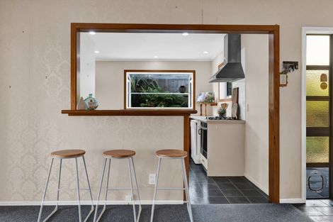 Photo of property in 102a Frankley Road, Frankleigh Park, New Plymouth, 4310