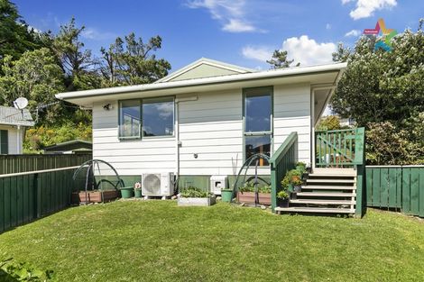 Photo of property in 7 Becks Close, Kelson, Lower Hutt, 5010