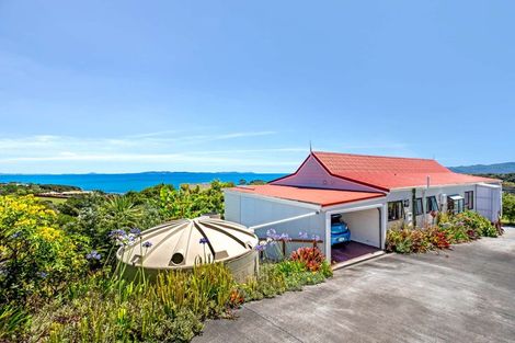 Photo of property in 24 Bay View Road, Cable Bay, 0420