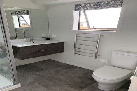 Photo of property in 2 Tarata Grove, Lansdowne, Masterton, 5810