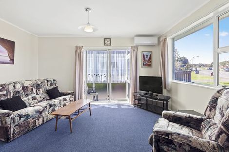 Photo of property in 8a Tireti Road, Titahi Bay, Porirua, 5022