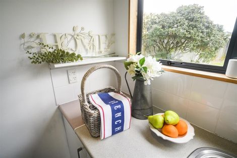 Photo of property in 6 Purnell Place, Marton, 4710