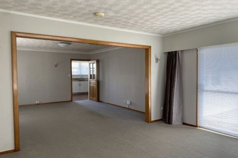 Photo of property in 17 Ellen Street, Manurewa East, Auckland, 2102