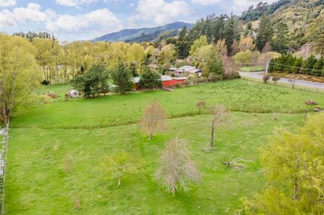 Photo of property in 262a Katherine Mansfield Drive, Whitemans Valley, Upper Hutt, 5371