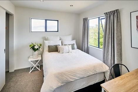 Photo of property in 28 Caledonia Street, Miramar, Wellington, 6022