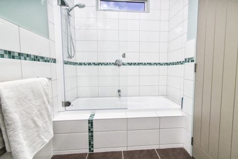 Photo of property in 8 Pisa Moorings Road, Mount Pisa, Cromwell, 9383