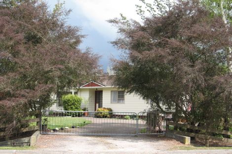 Photo of property in 60 Lee Road, Hannahs Bay, Rotorua, 3010