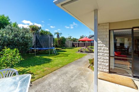 Photo of property in 35 Burn Street, Levin, 5510
