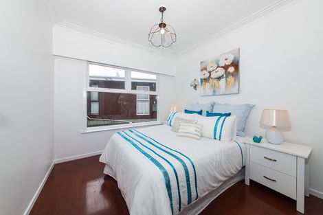 Photo of property in 91 Waimumu Road, Massey, Auckland, 0614