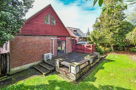 Photo of property in 1/28 Ross Martin Court, Conifer Grove, Takanini, 2112