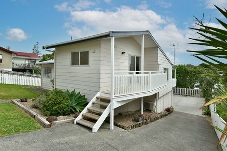 Photo of property in 30 Bay Vista Drive, Red Beach, 0932