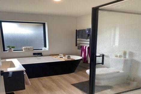 Photo of property in 326 Halswell Junction Road, Halswell, Christchurch, 8025