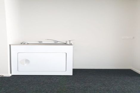 Photo of property in 11 Taggart Place, Sockburn, Christchurch, 8042