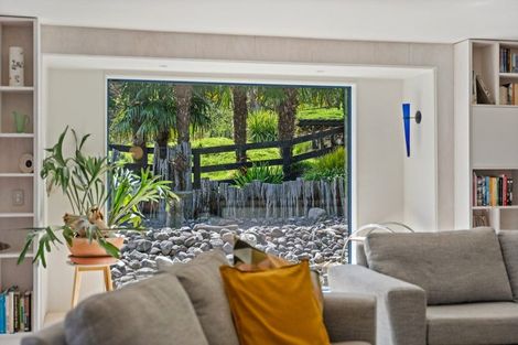 Photo of property in 105 Waterfall Road, Paraparaumu, 5032