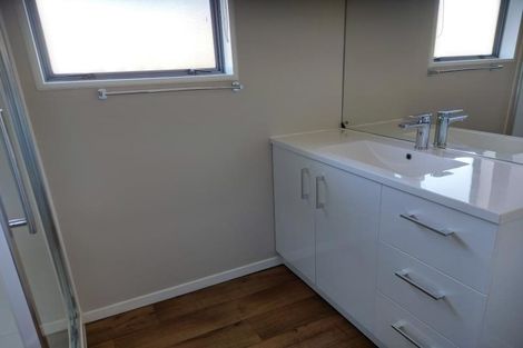 Photo of property in 220a Victoria Street West, Pukekohe, 2120