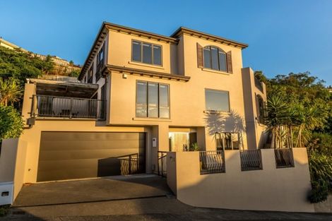 Photo of property in 5 Bunker Way, Strathmore Park, Wellington, 6022