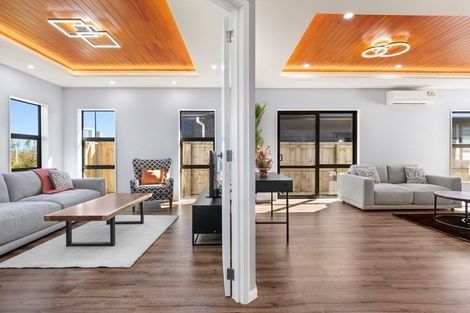 Photo of property in 55 Clarks Beach Road, Clarks Beach, 2122