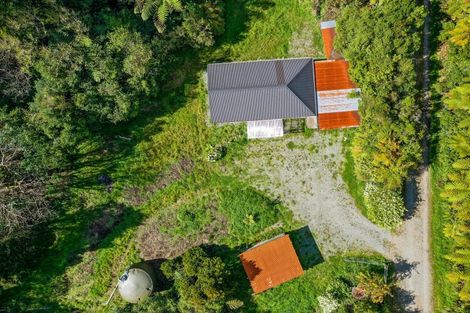 Photo of property in 29 Waiwhero Road, Barrytown, Runanga, 7873