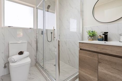 Photo of property in 76a Borich Road, Sunnyvale, Auckland, 0612