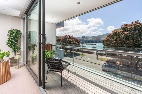 Photo of property in Mariner, 1/140b Oriental Parade, Oriental Bay, Wellington, 6011