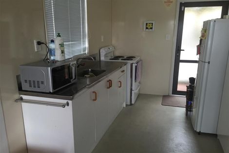 Photo of property in 20b Foster Crescent, Snells Beach, 0920