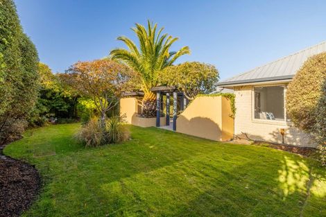 Photo of property in 19a Lake Terrace Road, Burwood, Christchurch, 8061