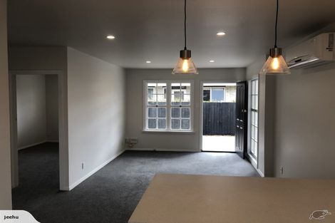 Photo of property in 3/11 Division Street, Riccarton, Christchurch, 8041